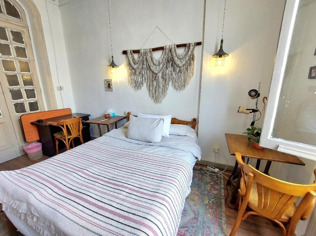 Arab Hostel, Welcoming All Solo And Groups Travellers But, Unmarried Couples Not Allowed Alexandria Exterior foto